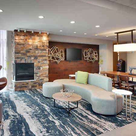 Fairfield Inn & Suites By Marriott Springfield North Екстериор снимка