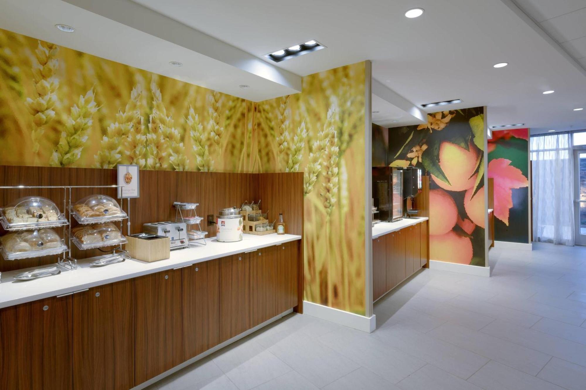 Fairfield Inn & Suites By Marriott Springfield North Екстериор снимка