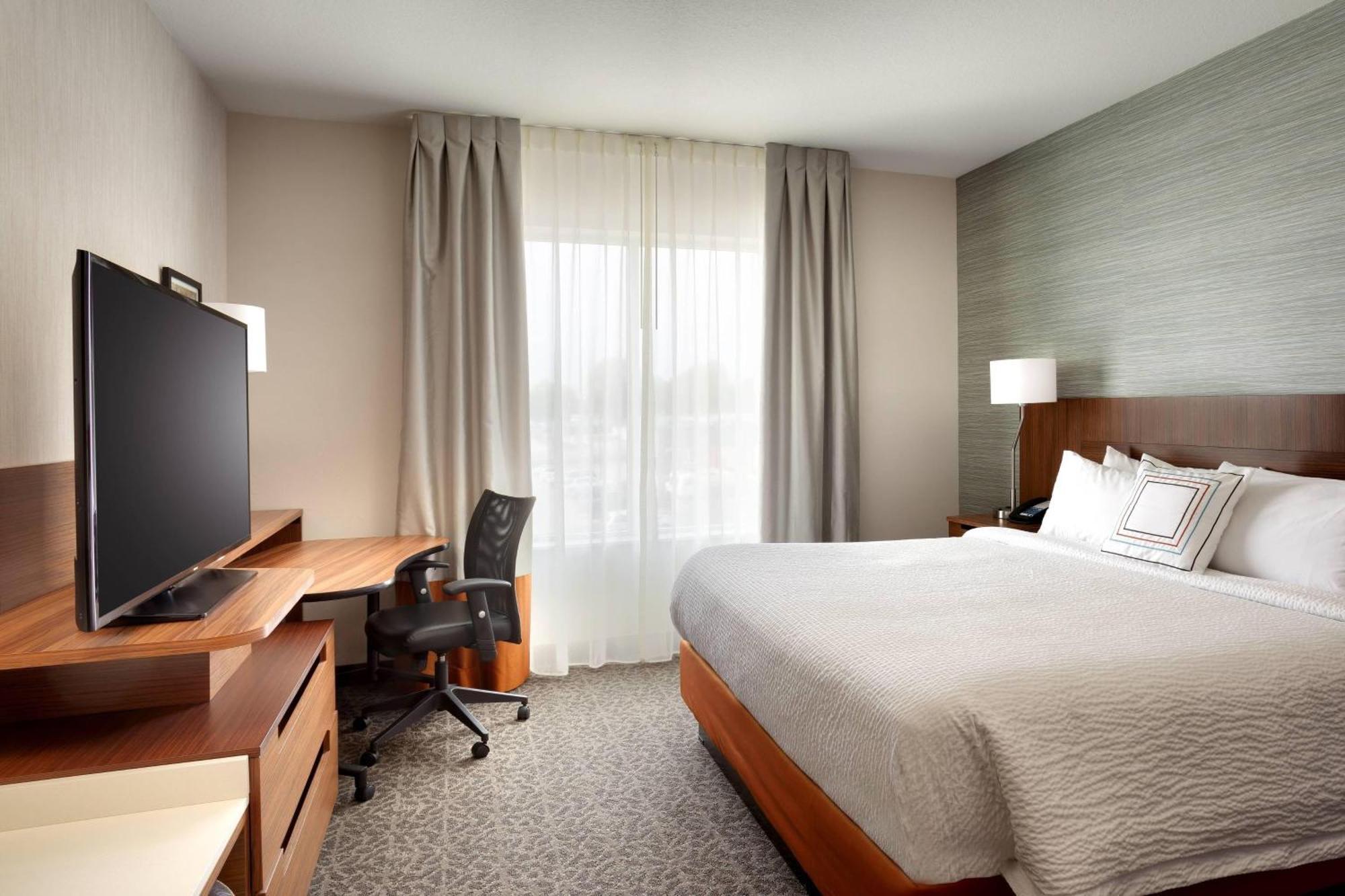 Fairfield Inn & Suites By Marriott Springfield North Екстериор снимка