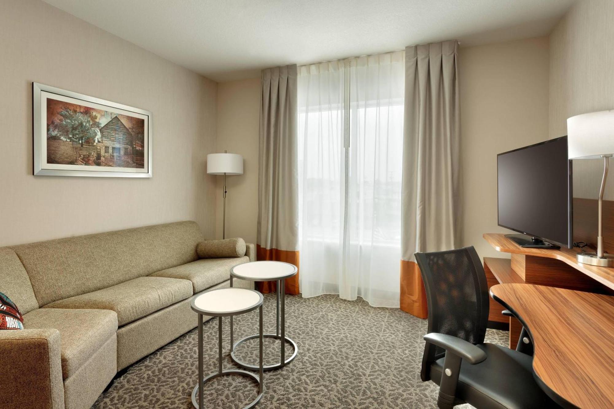 Fairfield Inn & Suites By Marriott Springfield North Екстериор снимка