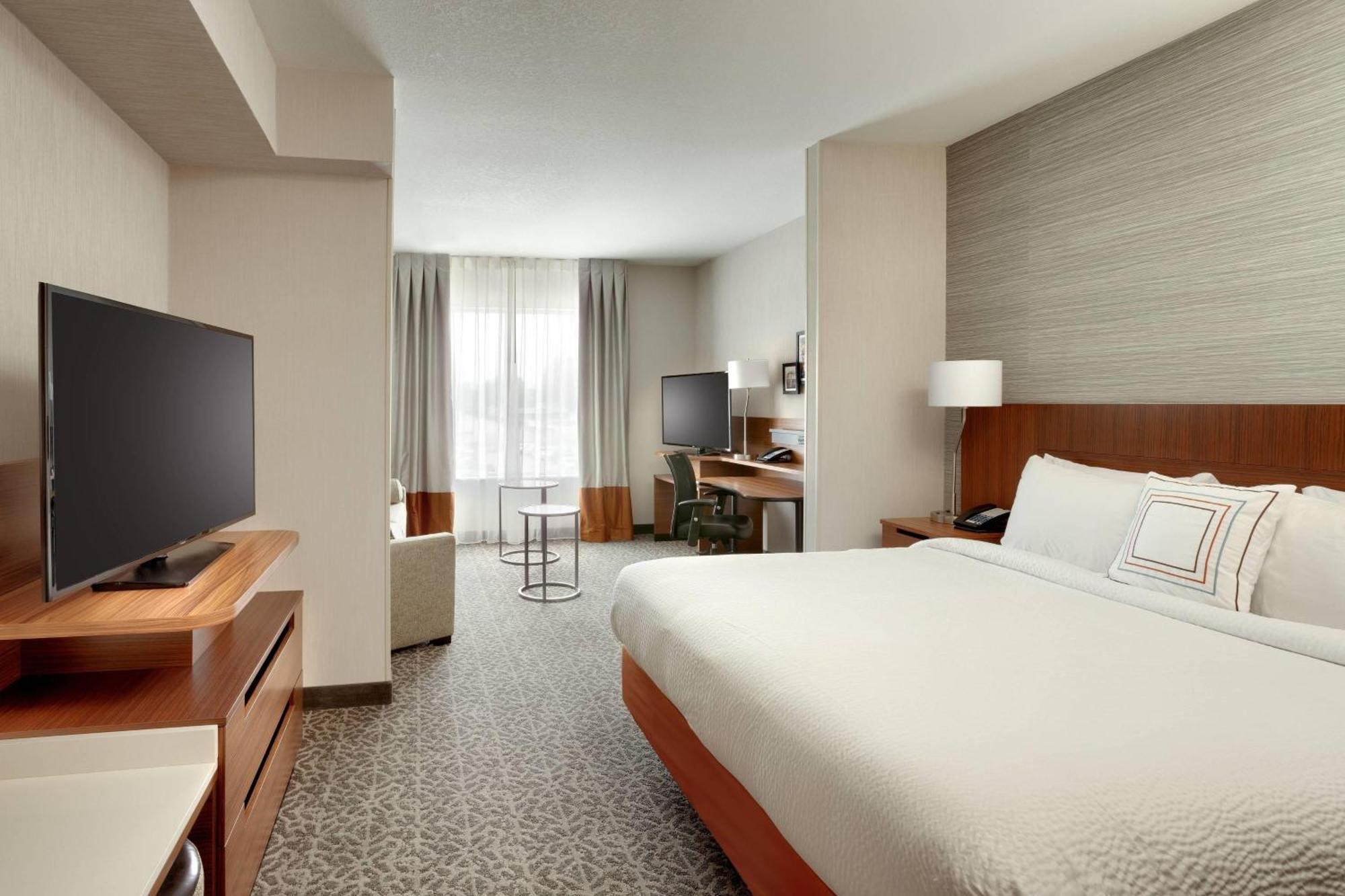 Fairfield Inn & Suites By Marriott Springfield North Екстериор снимка